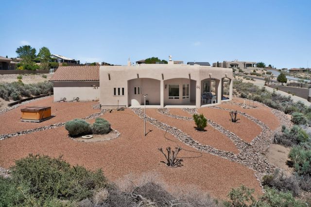 6520 Milpa Alta Road NE, Rio Rancho, NM 87144