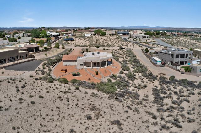 6520 Milpa Alta Road NE, Rio Rancho, NM 87144