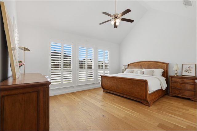 1724 Sir Dustin Lane, Carrollton, TX 75010