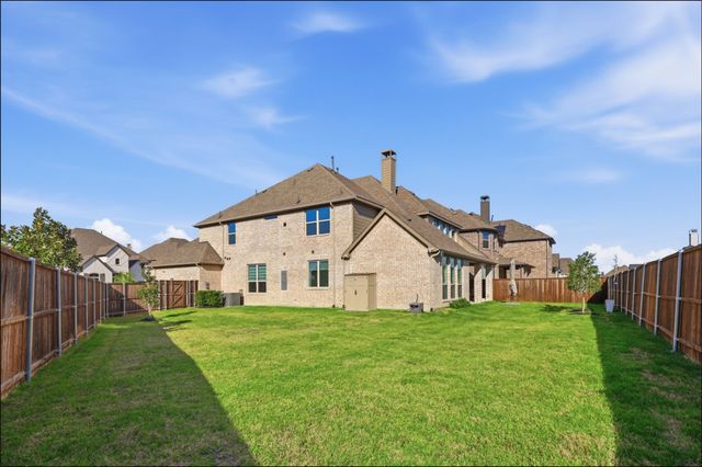 1724 Sir Dustin Lane, Carrollton, TX 75010