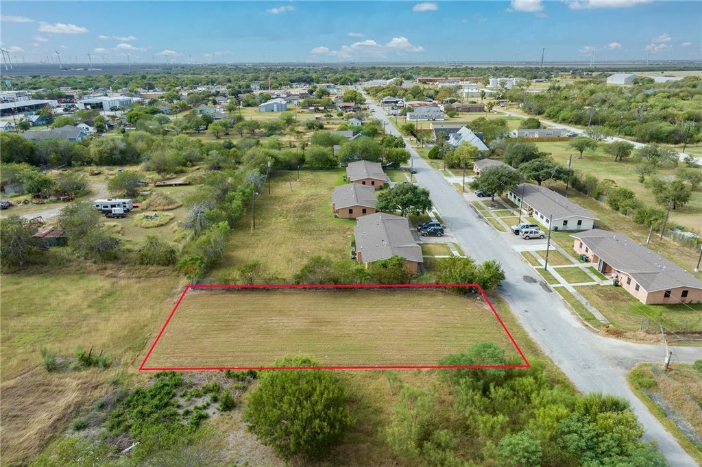 436 Industrial St, Taft, TX 78390 — photo 4