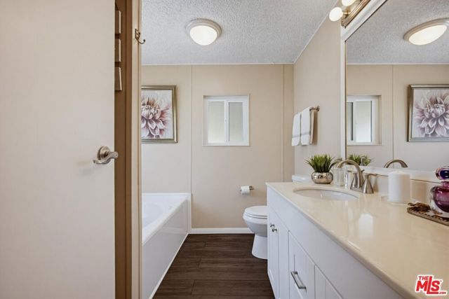 1536 S State Street 159, Hemet, CA 92543