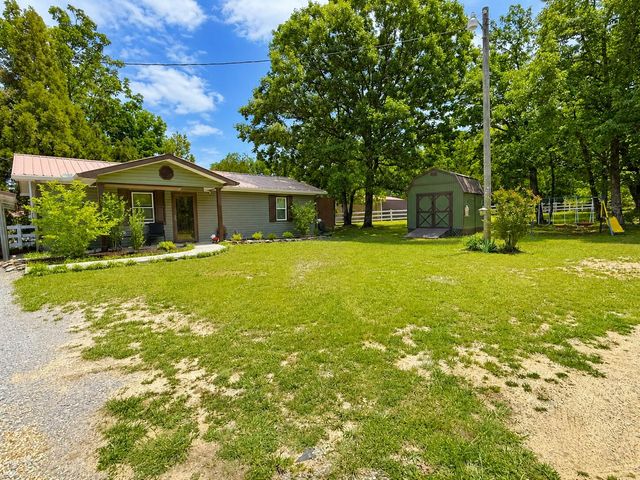 371 Brown Gap Cemetery Road, Trenton, GA 30752