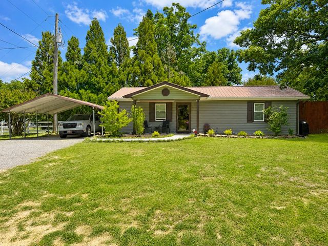 371 Brown Gap Cemetery Road, Trenton, GA 30752