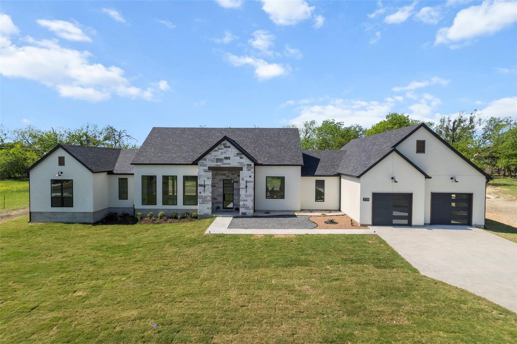 17109 Saint Therese RD, Manor, TX 78653