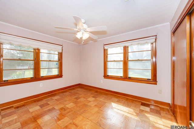 819 Ave F, Port Allen, LA 70767