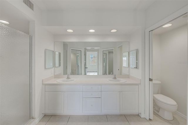 960 STARKEY ROAD 3302, Largo, FL 33771