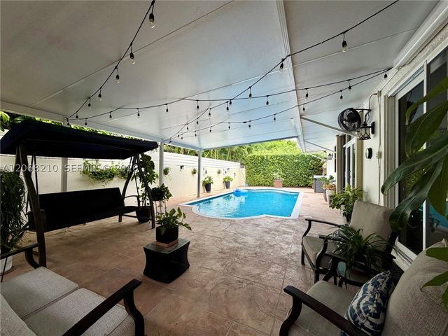 2802 SW 149th Pl, Miami, FL 33185
