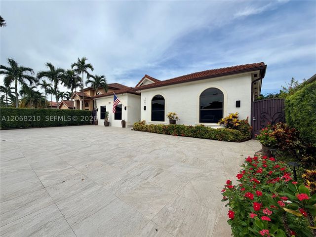 2802 SW 149th Pl, Miami, FL 33185