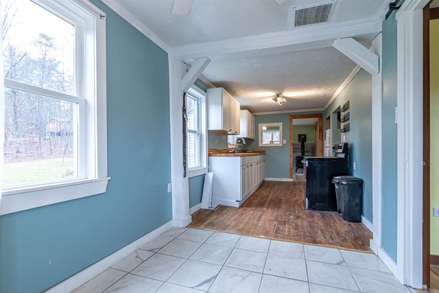 1406 Winona Road, New Hampton, NH 03256