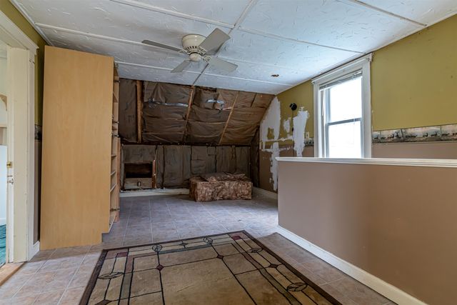 1406 Winona Road, New Hampton, NH 03256