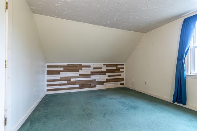 1406 Winona Road, New Hampton, NH 03256