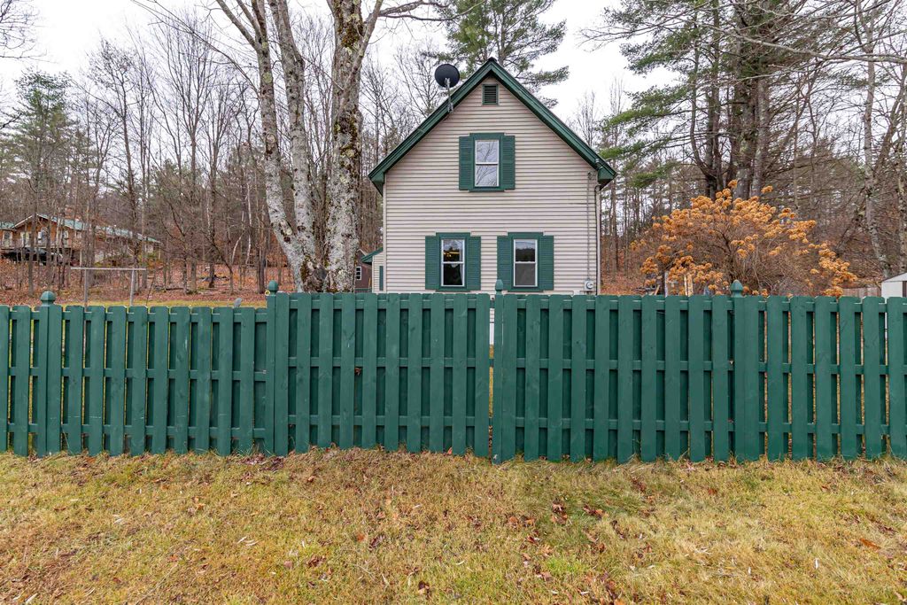 1406 Winona Road, New Hampton, NH 03256