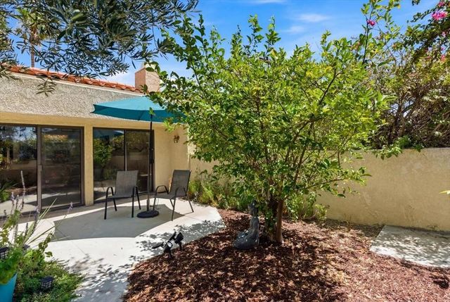 200 E Racquet Club Road 18, Palm Springs, CA 92262