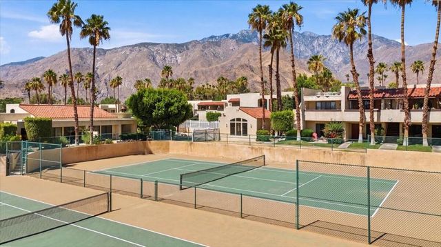 200 E Racquet Club Road 18, Palm Springs, CA 92262