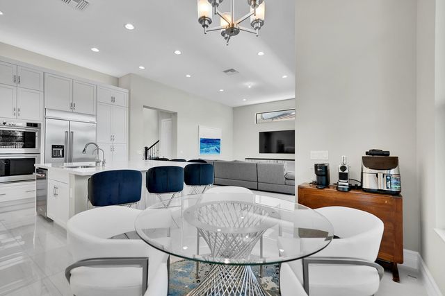 9081 Chauvet Way, Boca Raton, FL 33496