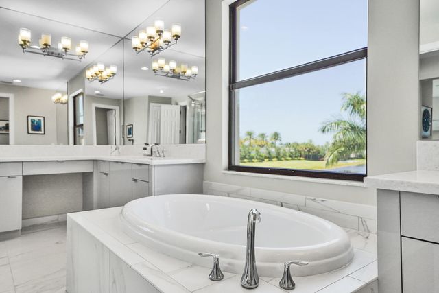 9081 Chauvet Way, Boca Raton, FL 33496