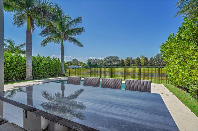 9081 Chauvet Way, Boca Raton, FL 33496