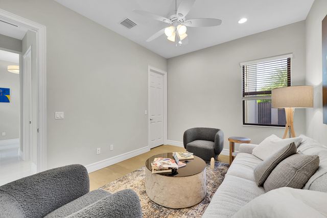 9081 Chauvet Way, Boca Raton, FL 33496