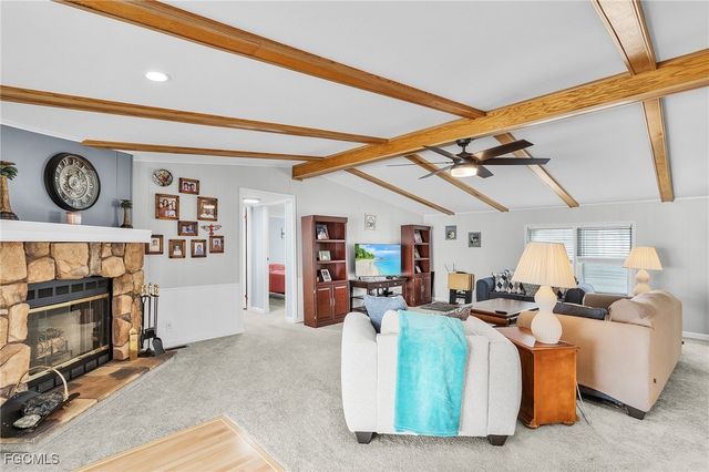 227 Shrub LN N, North Fort Myers, FL 33917