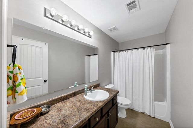210 Creek View Lane, Acworth, GA 30102
