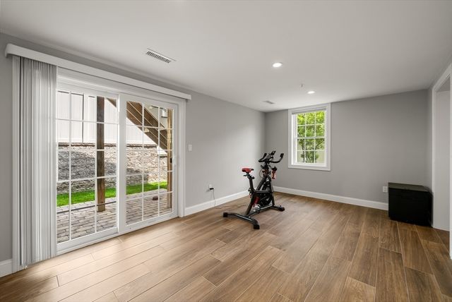 61 Valley St 1, Wakefield, MA 01880