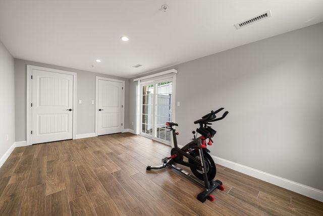 61 Valley St 1, Wakefield, MA 01880