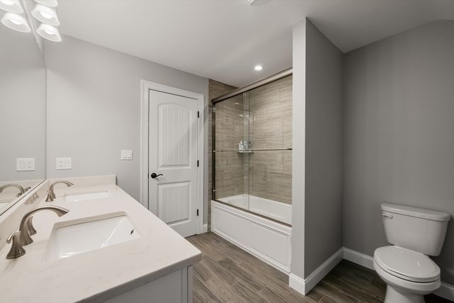 61 Valley St 1, Wakefield, MA 01880