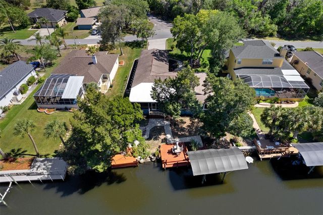 11430 W WATERWAY DRIVE, Homosassa, FL 34448