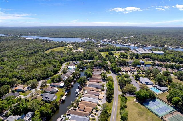 11430 W WATERWAY DRIVE, Homosassa, FL 34448