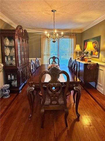 413 Flint Hill Court, Lawrenceville, GA 30044