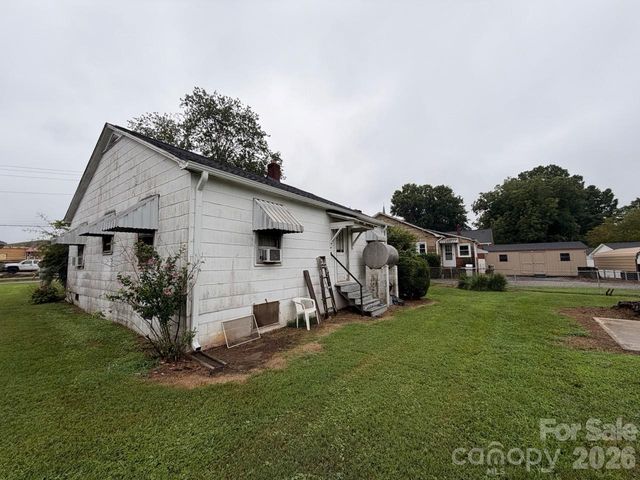 112 Rumple Street, Troutman, NC 28166