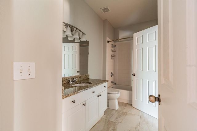 2265 PORTOFINO PLACE 21-212, Palm Harbor, FL 34683