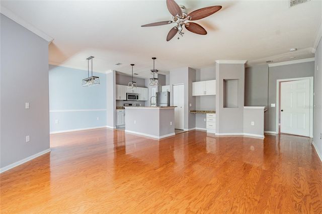 2265 PORTOFINO PLACE 21-212, Palm Harbor, FL 34683
