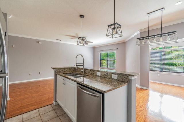 2265 PORTOFINO PLACE 21-212, Palm Harbor, FL 34683