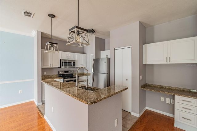 2265 PORTOFINO PLACE 21-212, Palm Harbor, FL 34683