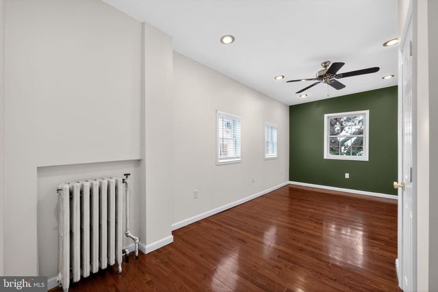 3067 ALMOND ST, Philadelphia, PA 19134