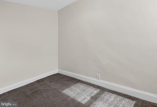 3067 ALMOND ST, Philadelphia, PA 19134