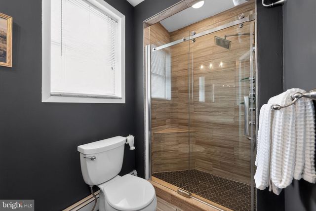 3067 ALMOND ST, Philadelphia, PA 19134