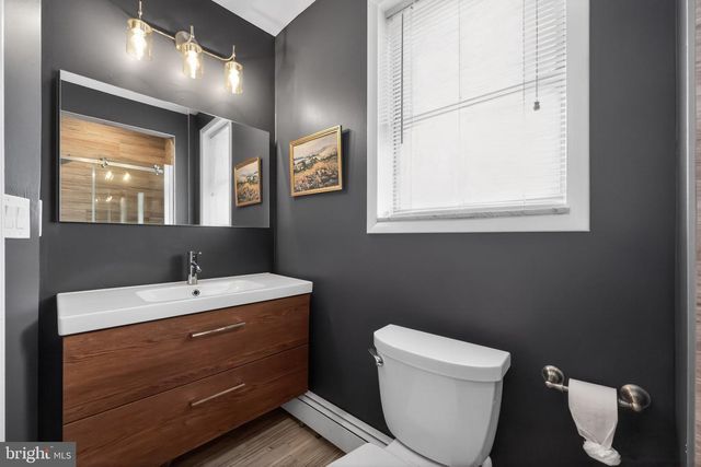 3067 ALMOND ST, Philadelphia, PA 19134