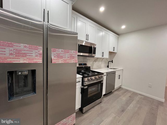 743 N 39TH ST, Philadelphia, PA 19104