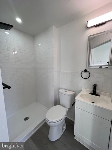 743 N 39TH ST, Philadelphia, PA 19104