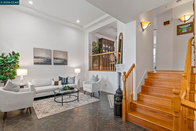 4483 Brannigan St, Dublin, CA 94568