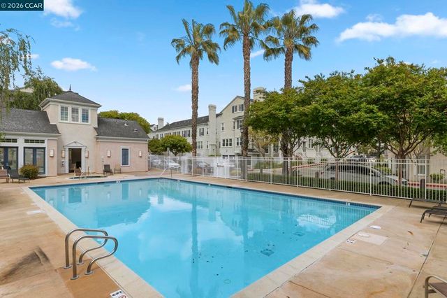 4483 Brannigan St, Dublin, CA 94568