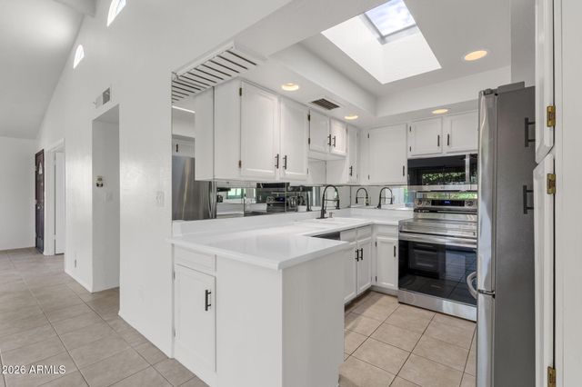 1370 N TAMARISK Drive, Chandler, AZ 85224