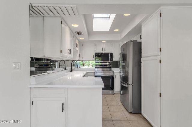 1370 N TAMARISK Drive, Chandler, AZ 85224