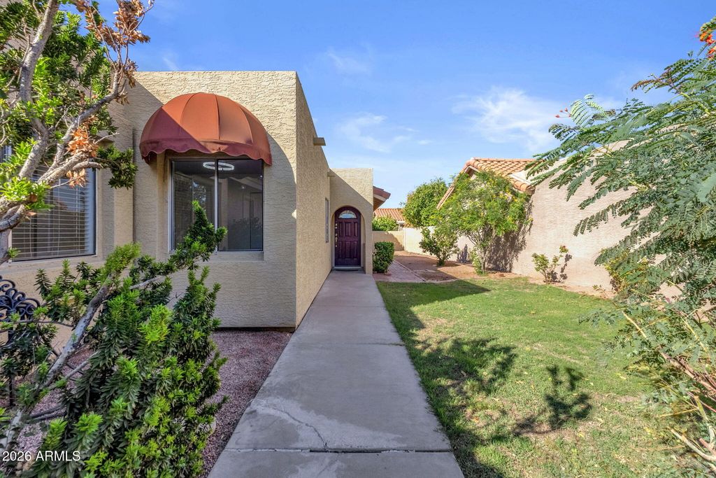 1370 N TAMARISK Drive, Chandler, AZ 85224 — photo 4