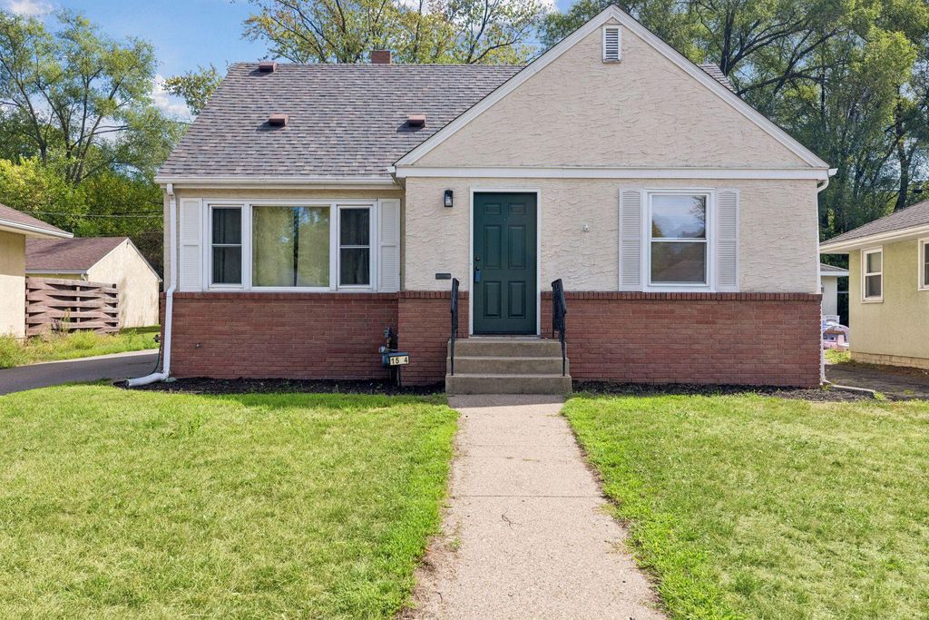 1554 Chamber Street, Saint Paul, MN 55106 — exterior