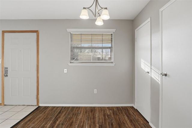 929 NW 20th Street, Moore, OK 73160