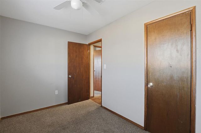 929 NW 20th Street, Moore, OK 73160